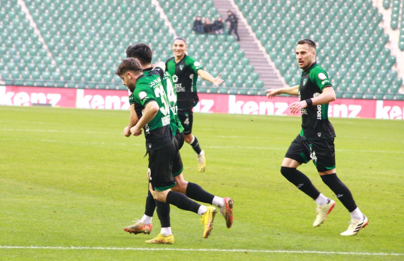 Kocaelispor – Adanaspor: 1-0 “Bülent Badiş – Foto Galeri” - Resim : 33