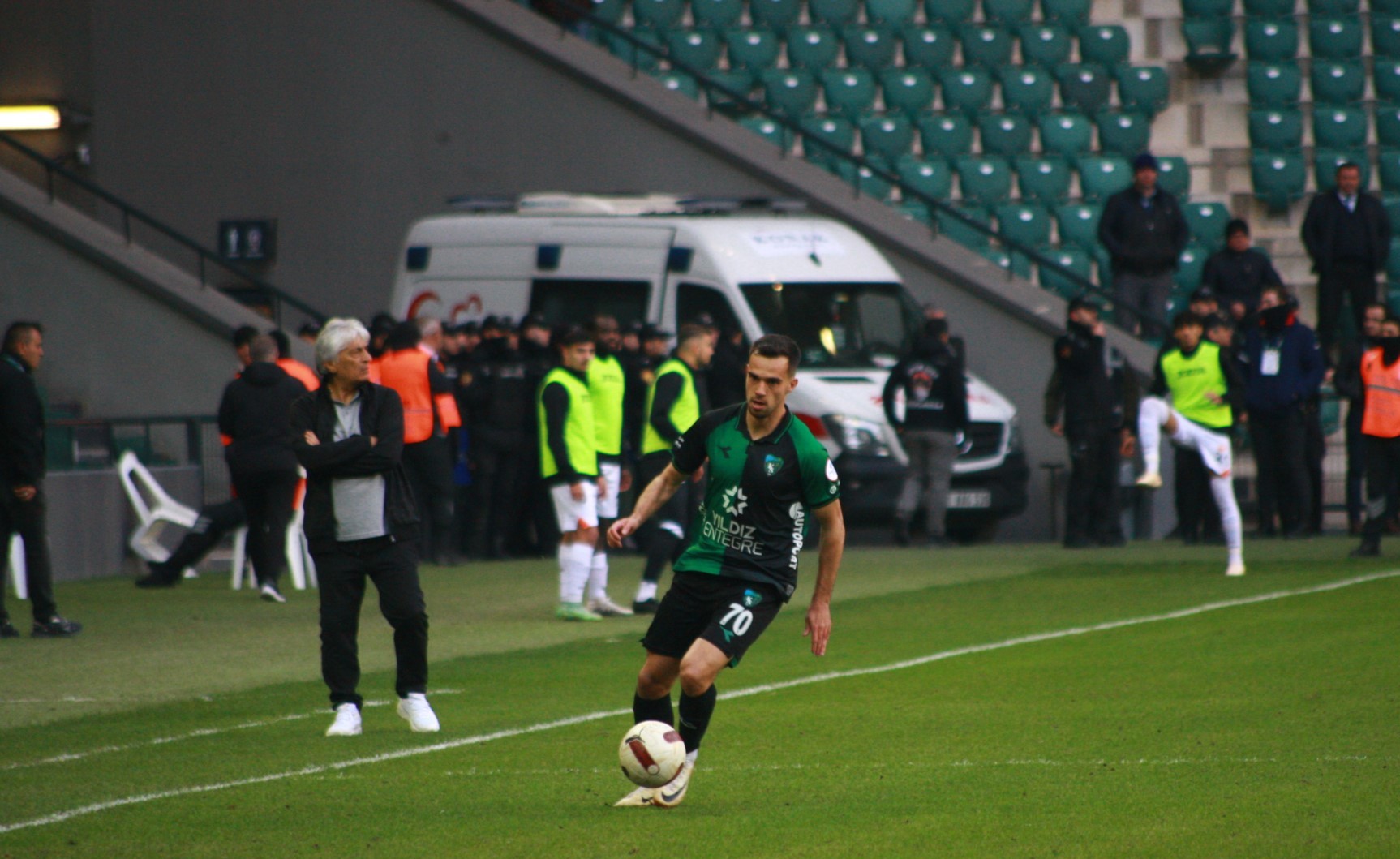 Kocaelispor – Adanaspor: 1-0 “Bülent Badiş – Foto Galeri” - Resim : 38