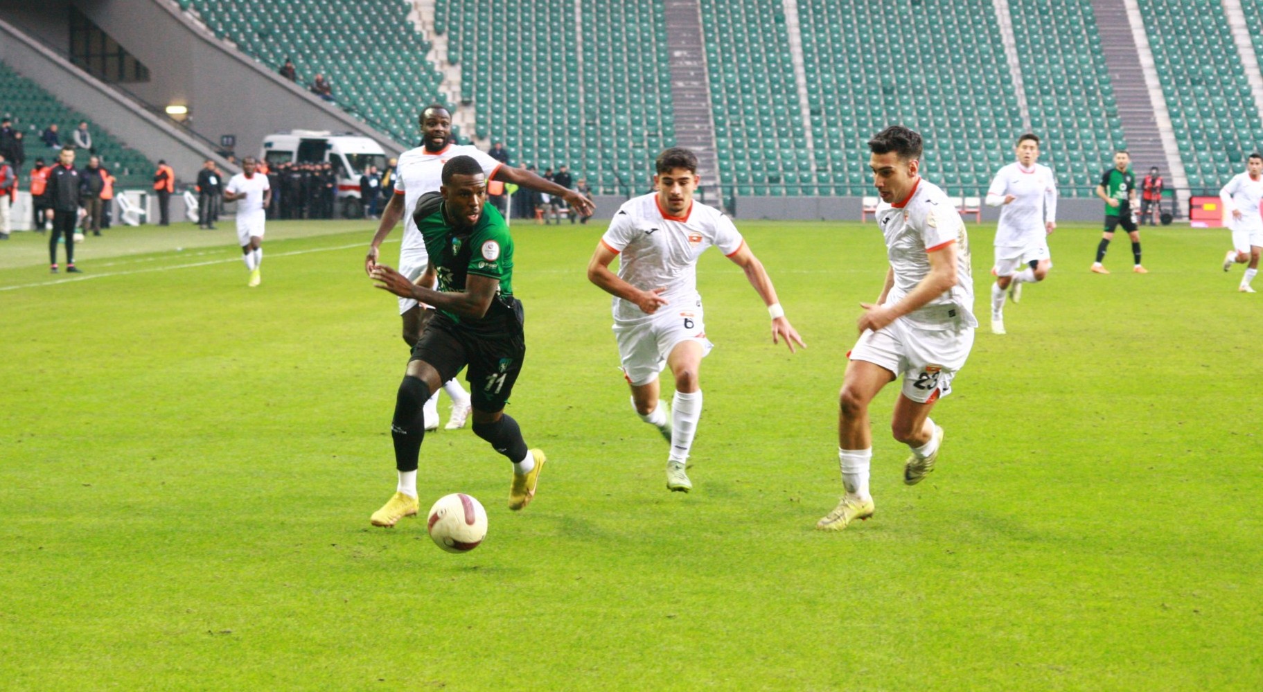 Kocaelispor – Adanaspor: 1-0 “Bülent Badiş – Foto Galeri” - Resim : 46