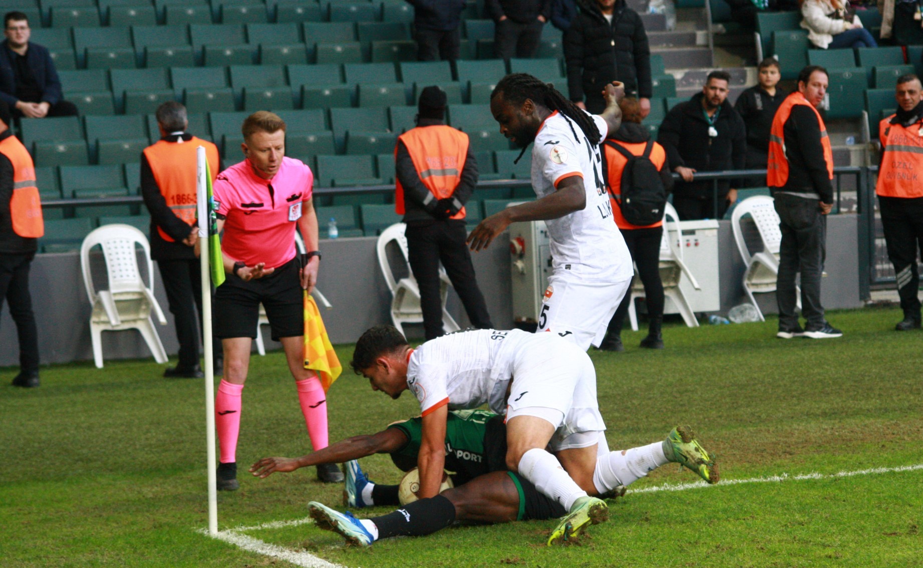 Kocaelispor – Adanaspor: 1-0 “Bülent Badiş – Foto Galeri” - Resim : 54