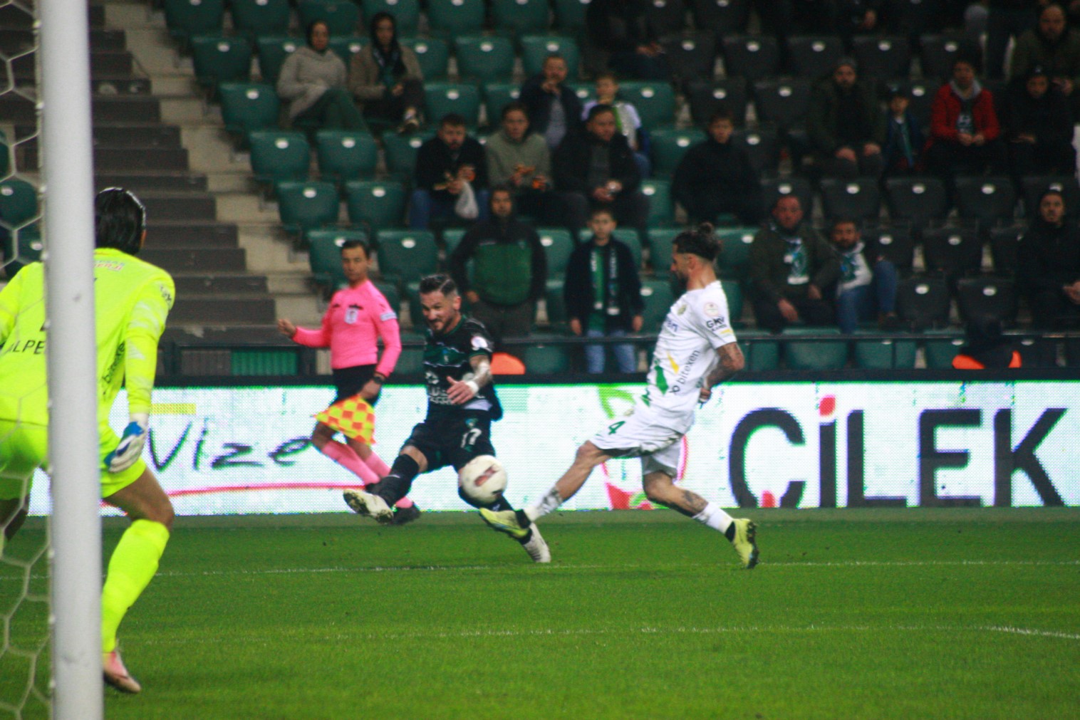 KOCAELİSPOR - ŞANLIURFASPOR (FOTO GALERİ) - Resim : 4