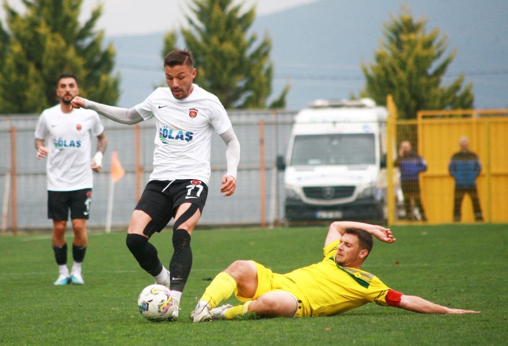 Gölcükspor - Uzunköprüspor: 0-0 "BAL Maçı - Foto Galeri Bülent Badiş" - Resim : 14