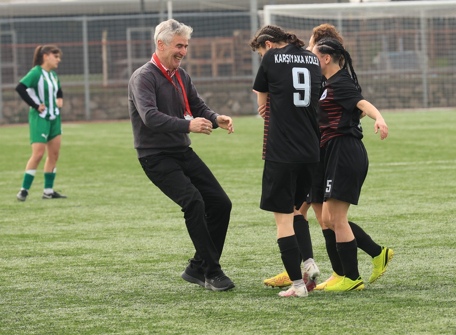 Karşıyaka Koleji tam gaz! “3-1” - Resim : 1