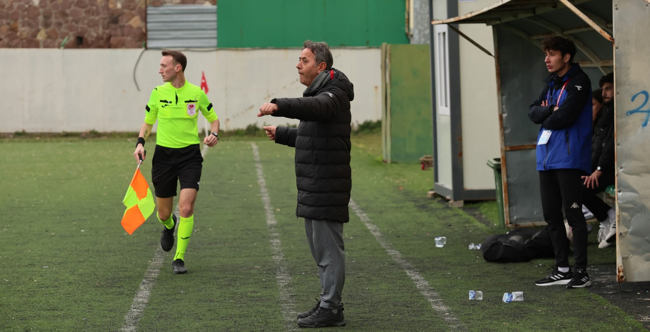 Bizim kızlar Play-Off’un kıyısında! - Resim : 3