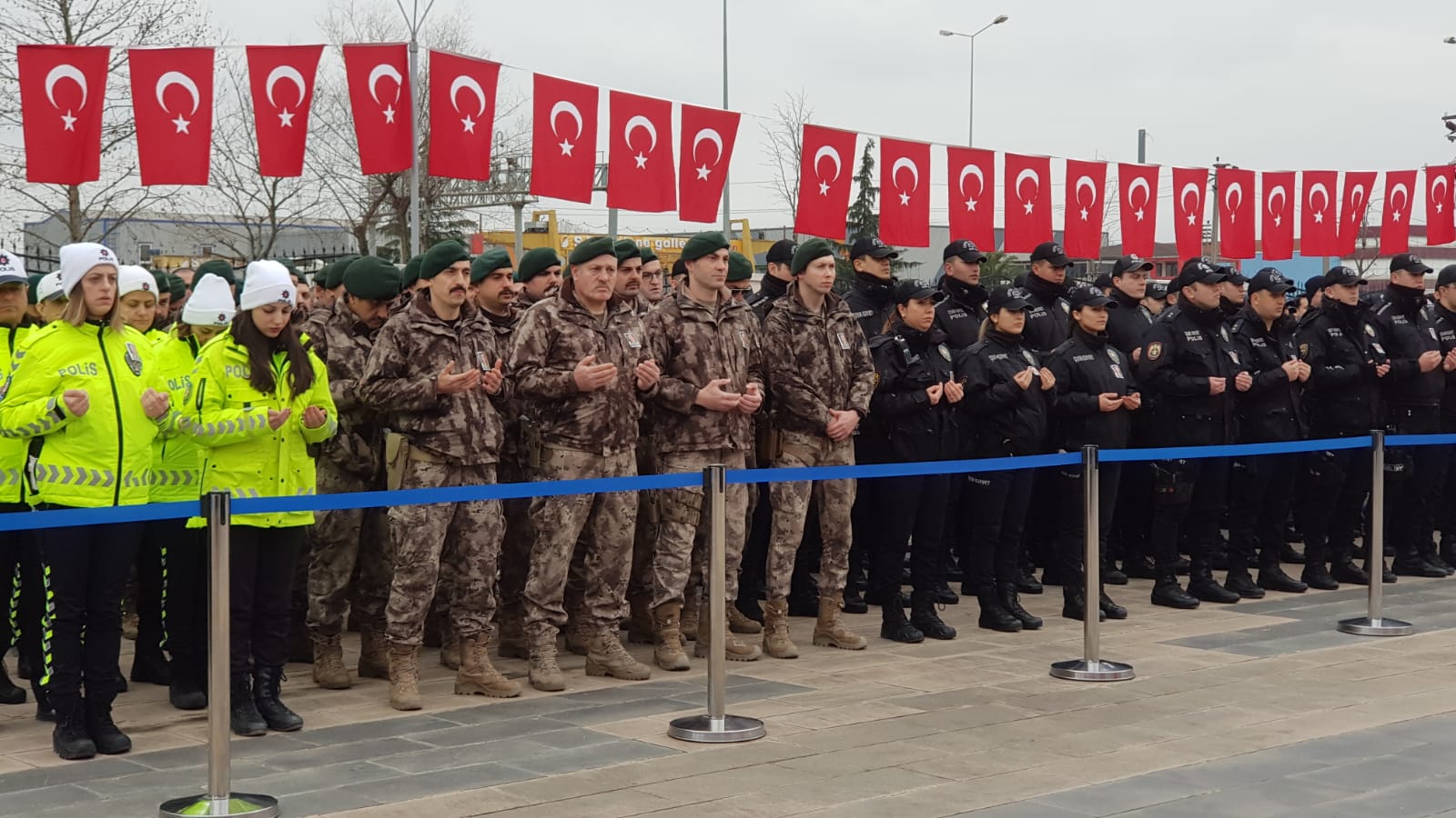 Polis Memuru İbrahim Ayduğan'a hüzünlü veda! - Resim : 6