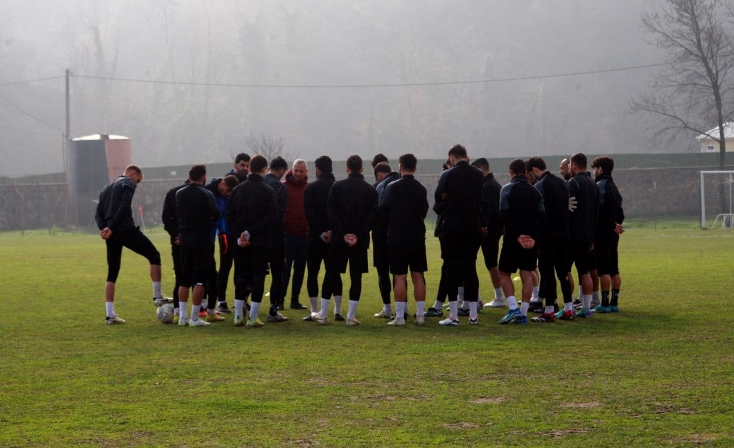 Gölcükspor, İFA’yı bekliyor - Resim : 1