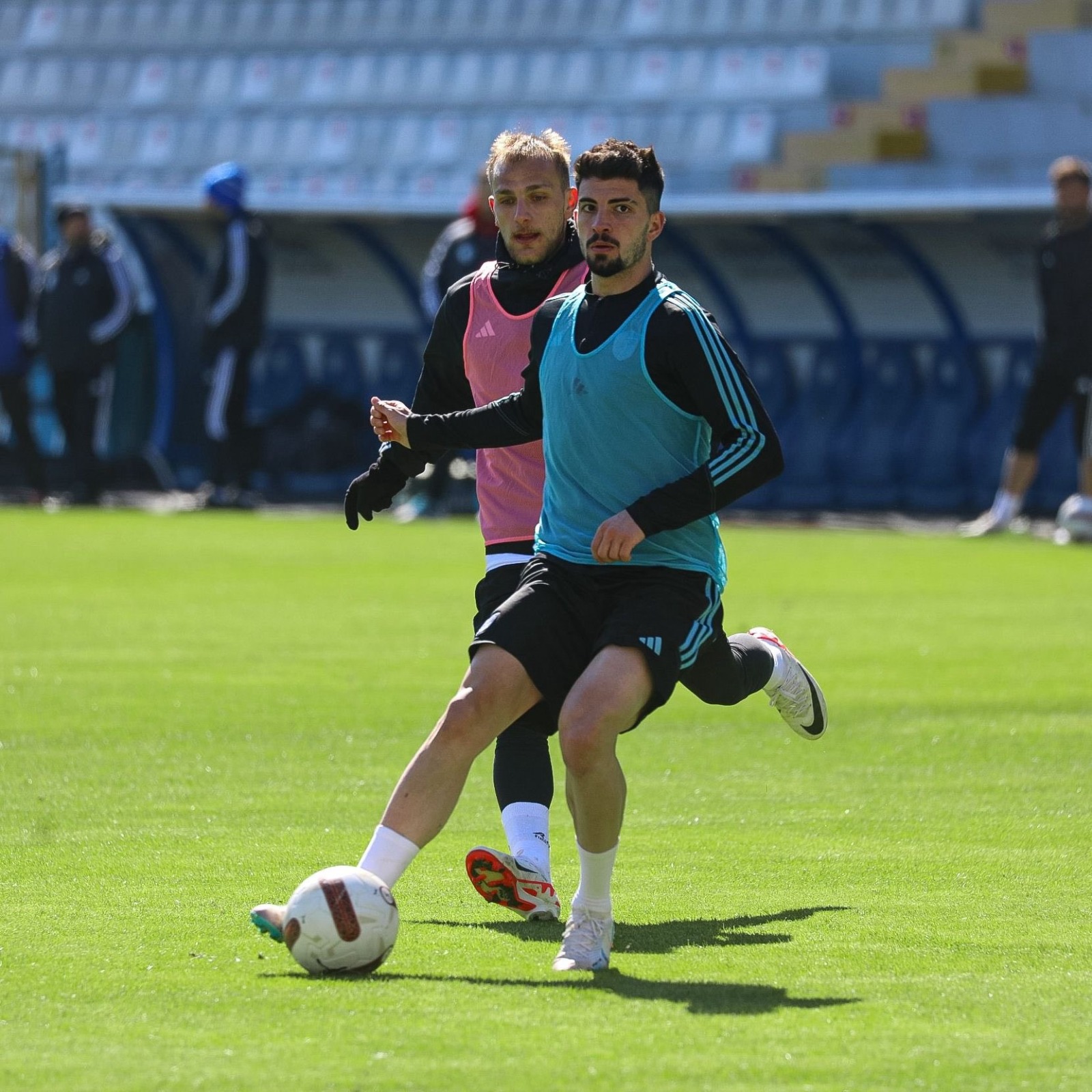 Hakan Kutlu: Futbolcularıma güveniyorum - Resim : 1