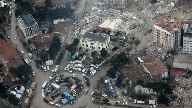 Deprem bölgesinde eğitime 1 gün ara verildi