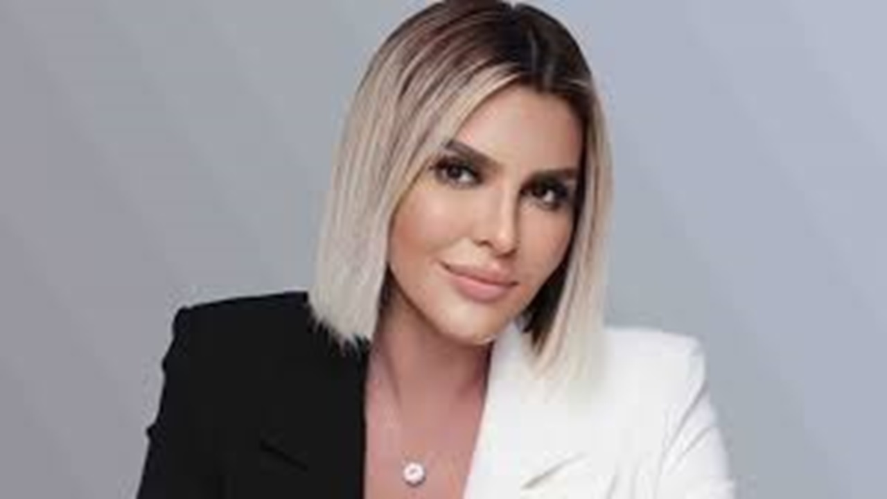 Selin Ciğerci Mabel Matiz konserinde! O fotoğraf olay oldu… ‘Eriyip bitmiş’