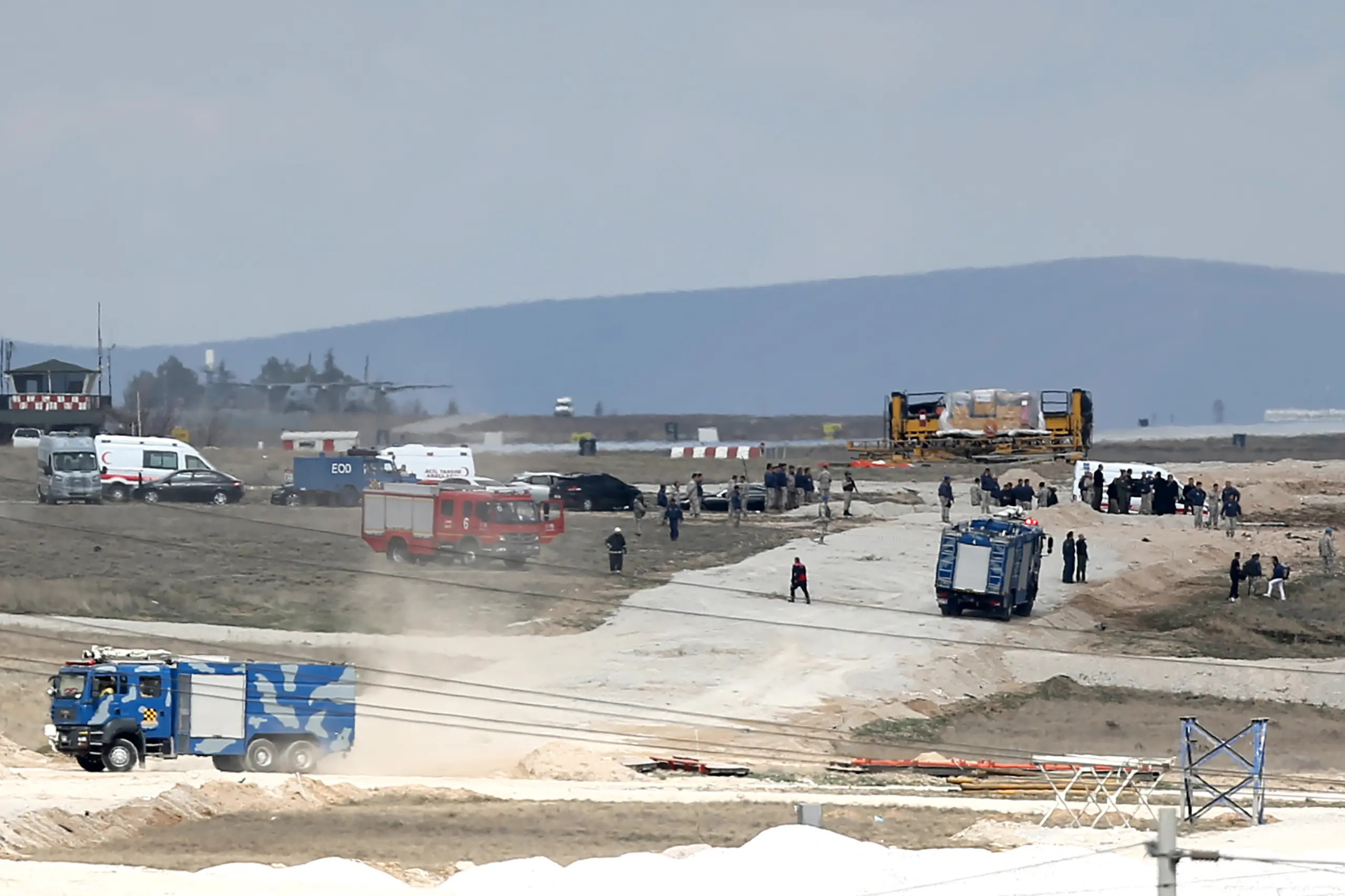 TÜRK YILDIZLARI KONYA KAZA SON DAKİKA: Türk Yıldızları Uçağı Düştü! Türk Yıldızları Hangi Uçak? - Resim : 1