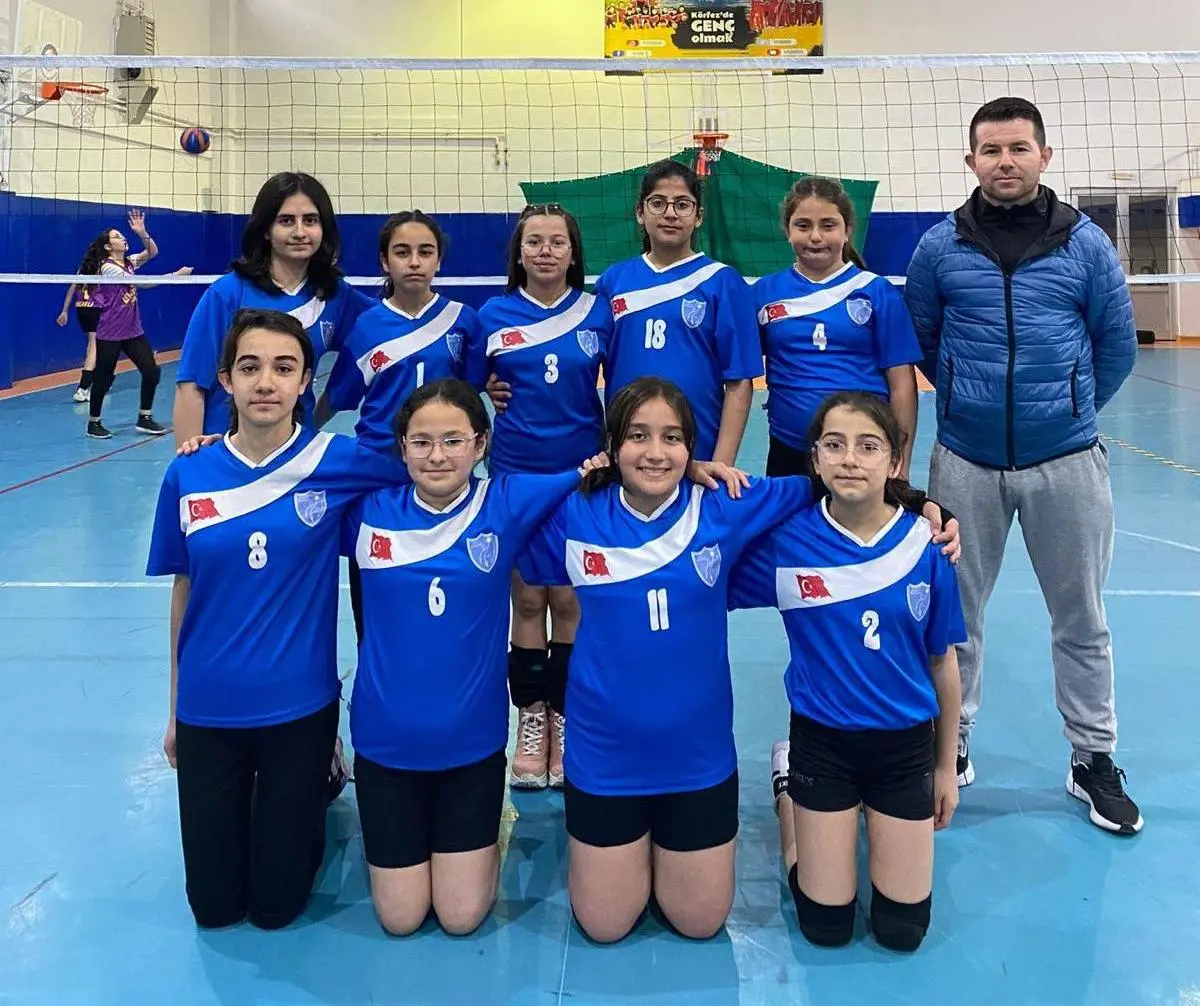 Körfez’de voleybol şenliği! - Resim : 3