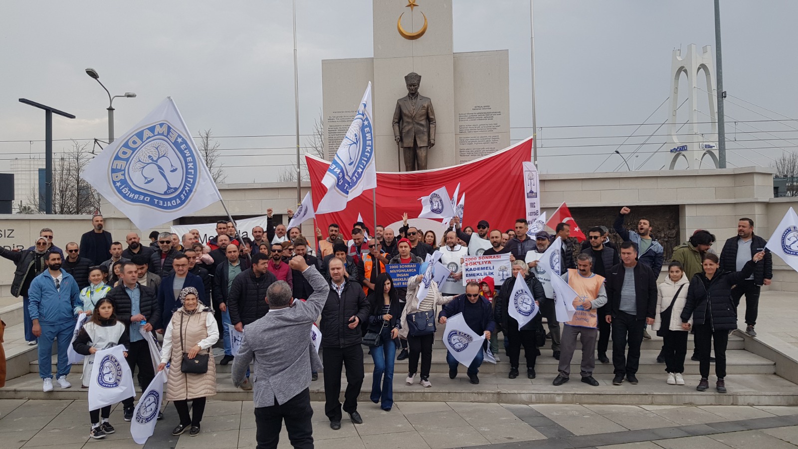 EMADDER: 1 gecede 17 sene yaşlandık - Resim : 5