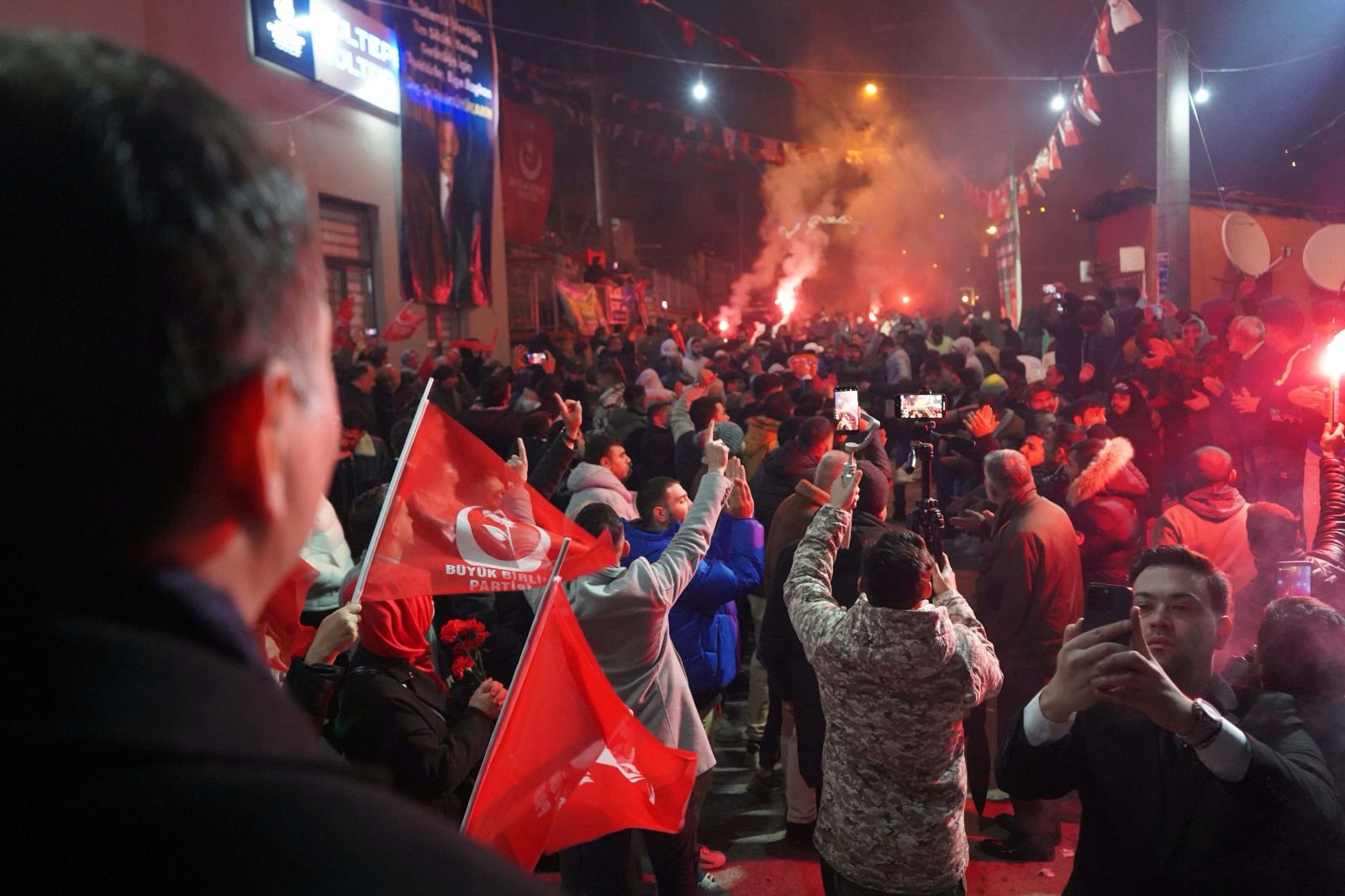 Gültepe'de şölen havasında buluşma - Resim : 2