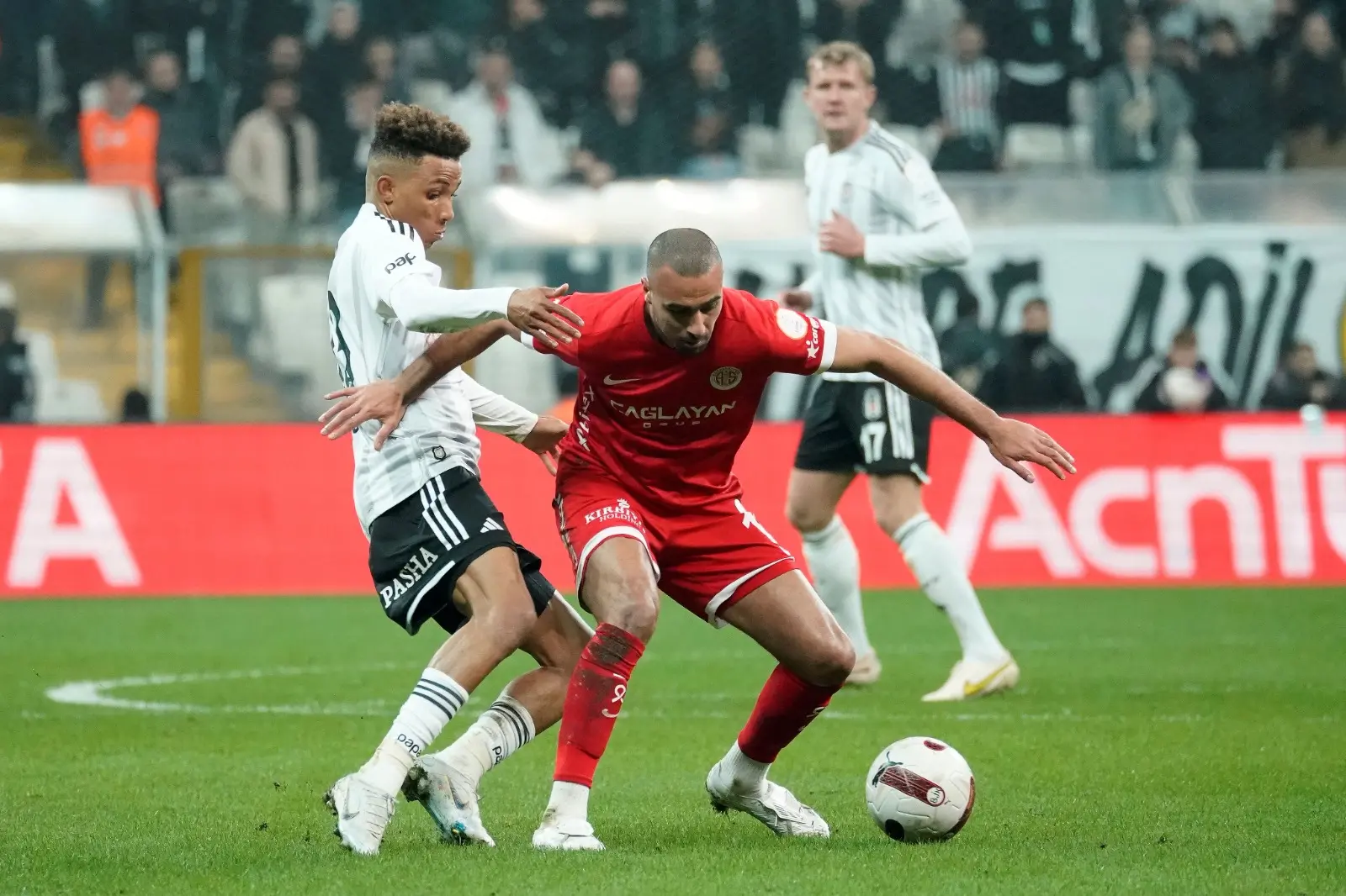 Kardeş Antalya yine Beşiktaş’ın kabusu oldu! “1-2” - Resim : 1