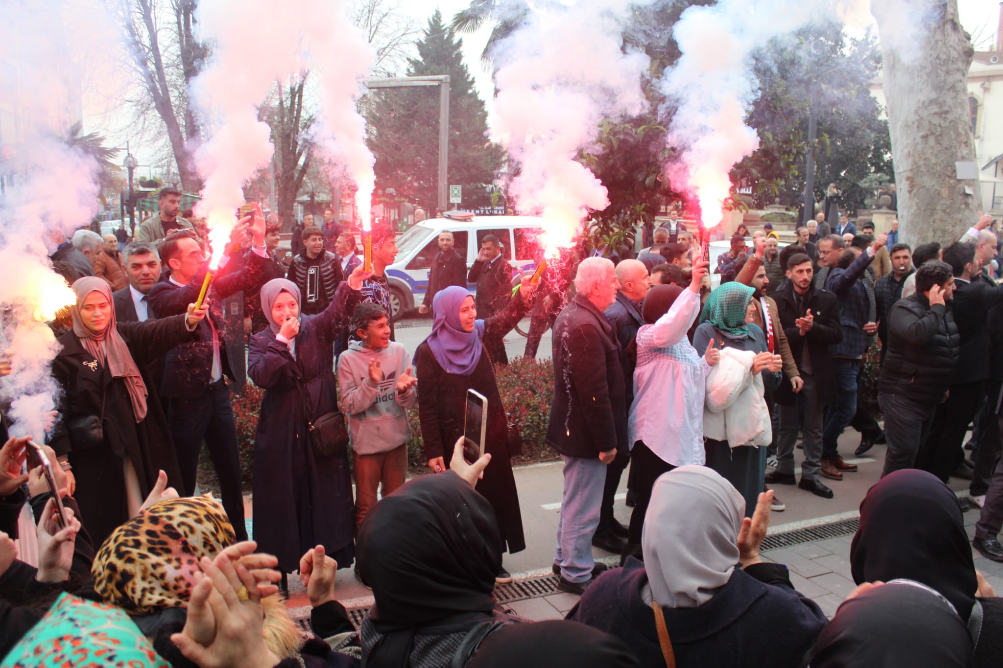 İzmit'te Erbakan izdihamı - Resim : 6