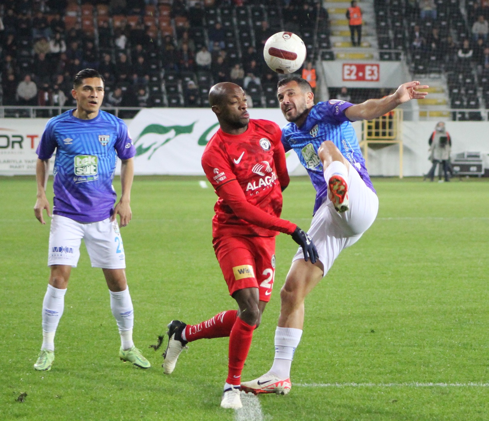 Çorum 2 penaltı kaçırdı, Bandırma ile 0-0 berabere kaldı - Resim : 1