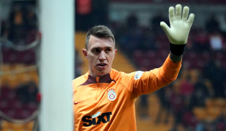 Muslera “400” dedi!