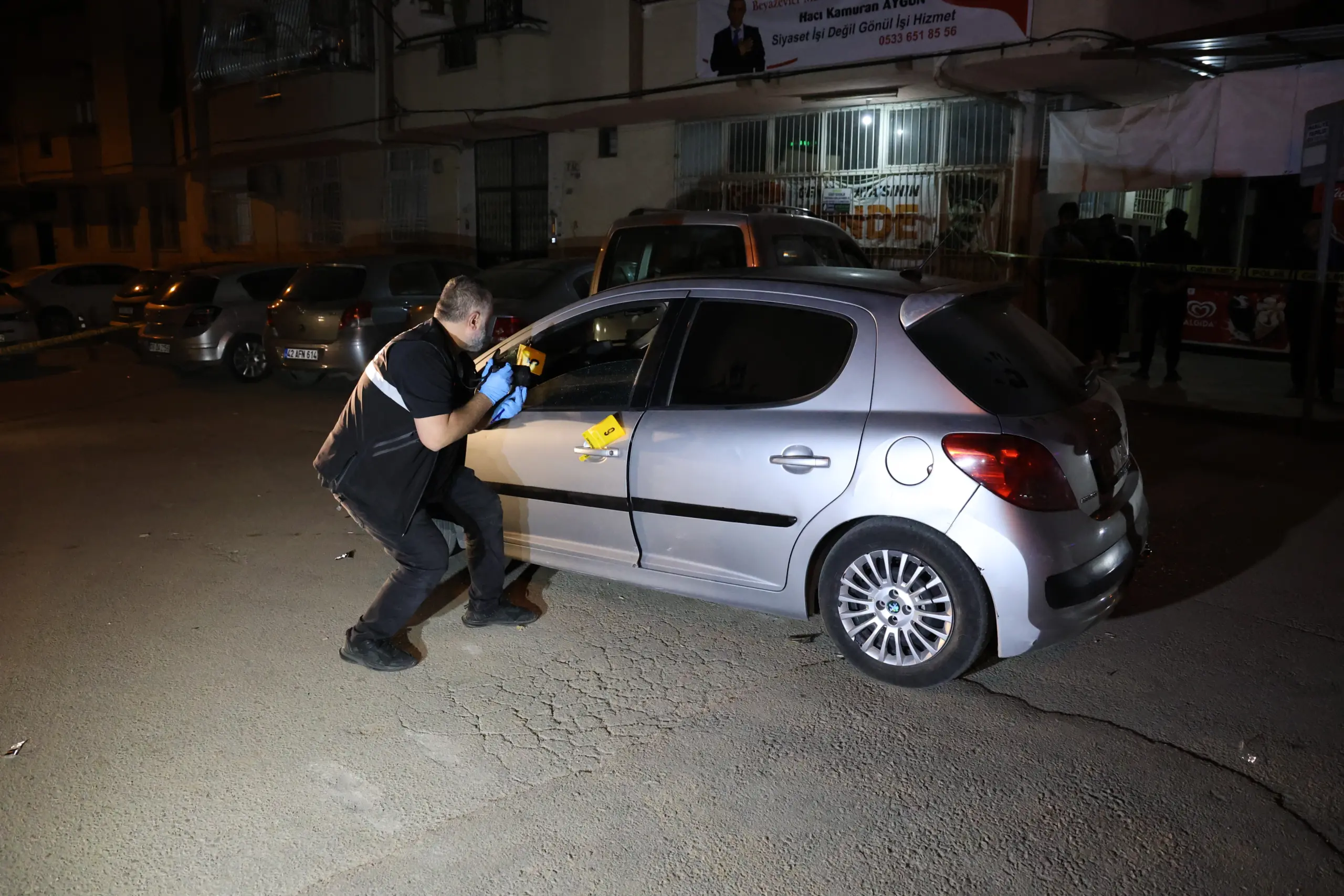 22 yaşındaki gencin aracını taradılar! - Resim : 2