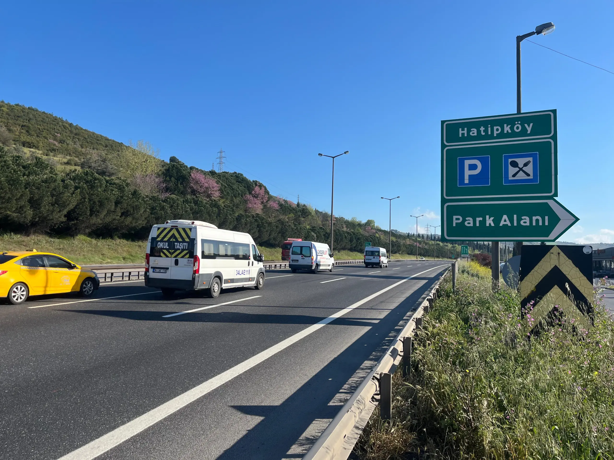 TEM'de tatilin üçüncü gününde trafik akıcı seyrediyor - Resim : 1