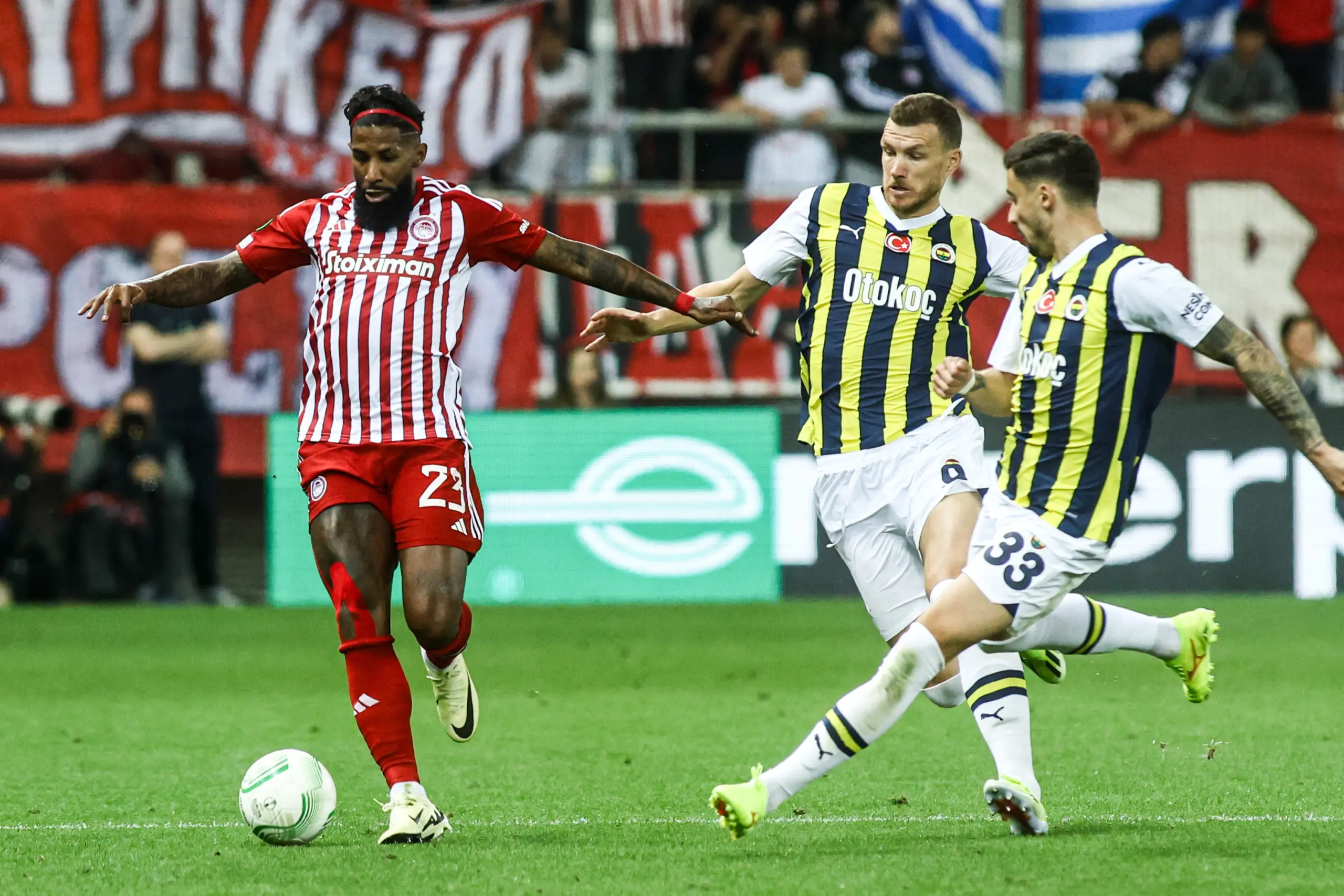 Fenerbahçe, Yunan ekibi Olympiakos'a yenildi! - Resim : 5