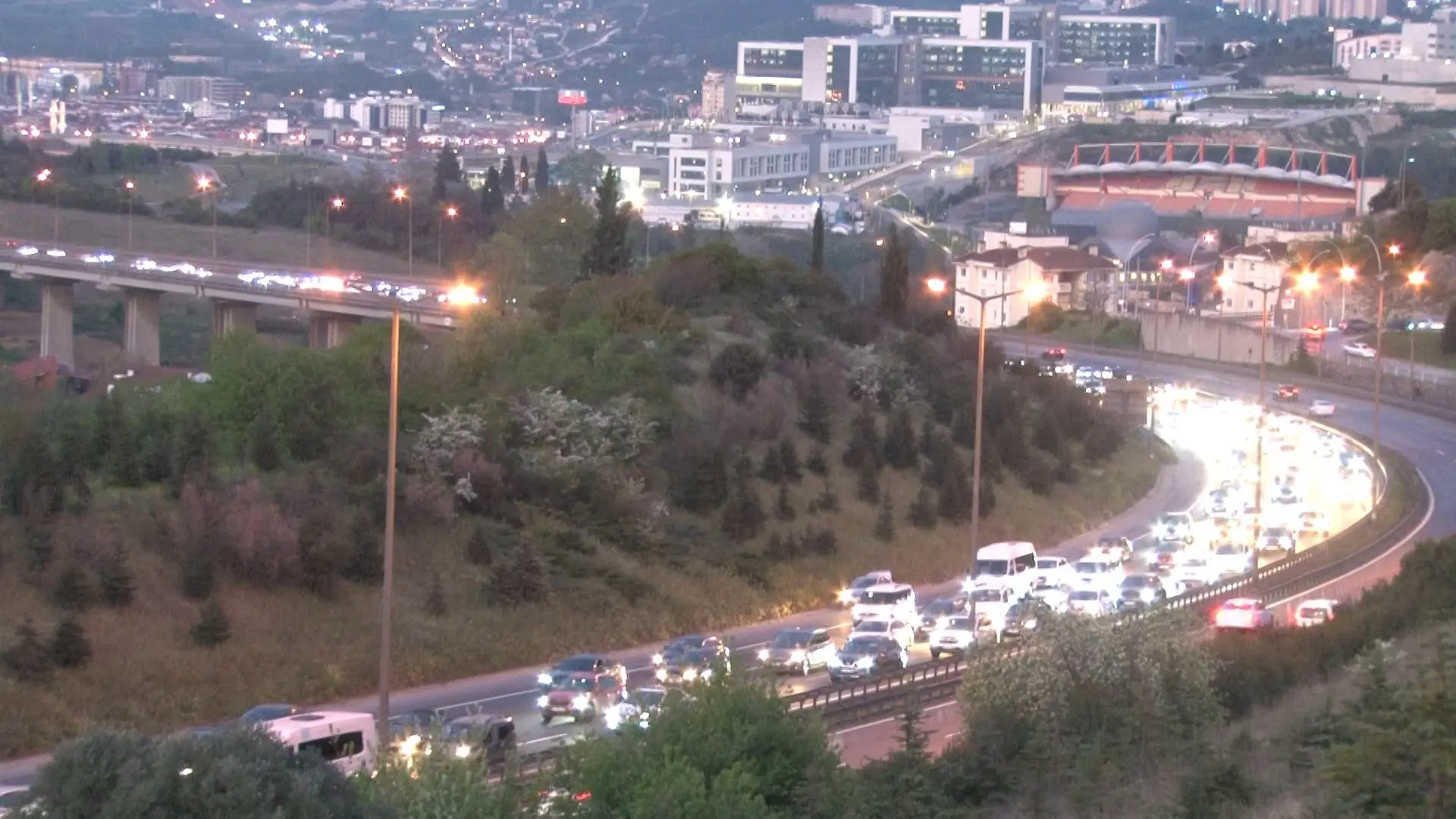 TEM Otoyolu Kocaeli geçişinde trafik pert! - Resim : 1