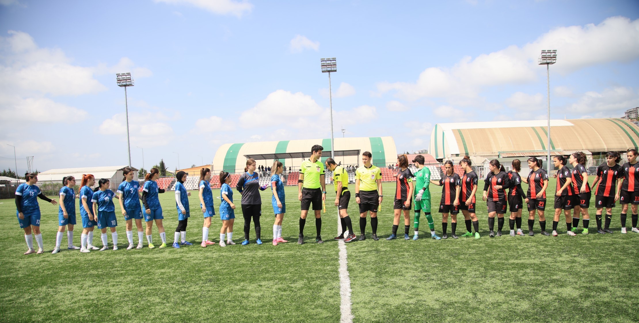 Gölcük İdmanocağı - Karşıyaka Koleji: 5-0 "Kadınlar 3. Lig maçı - Foto Galeri - Ali Köksal" - Resim : 11