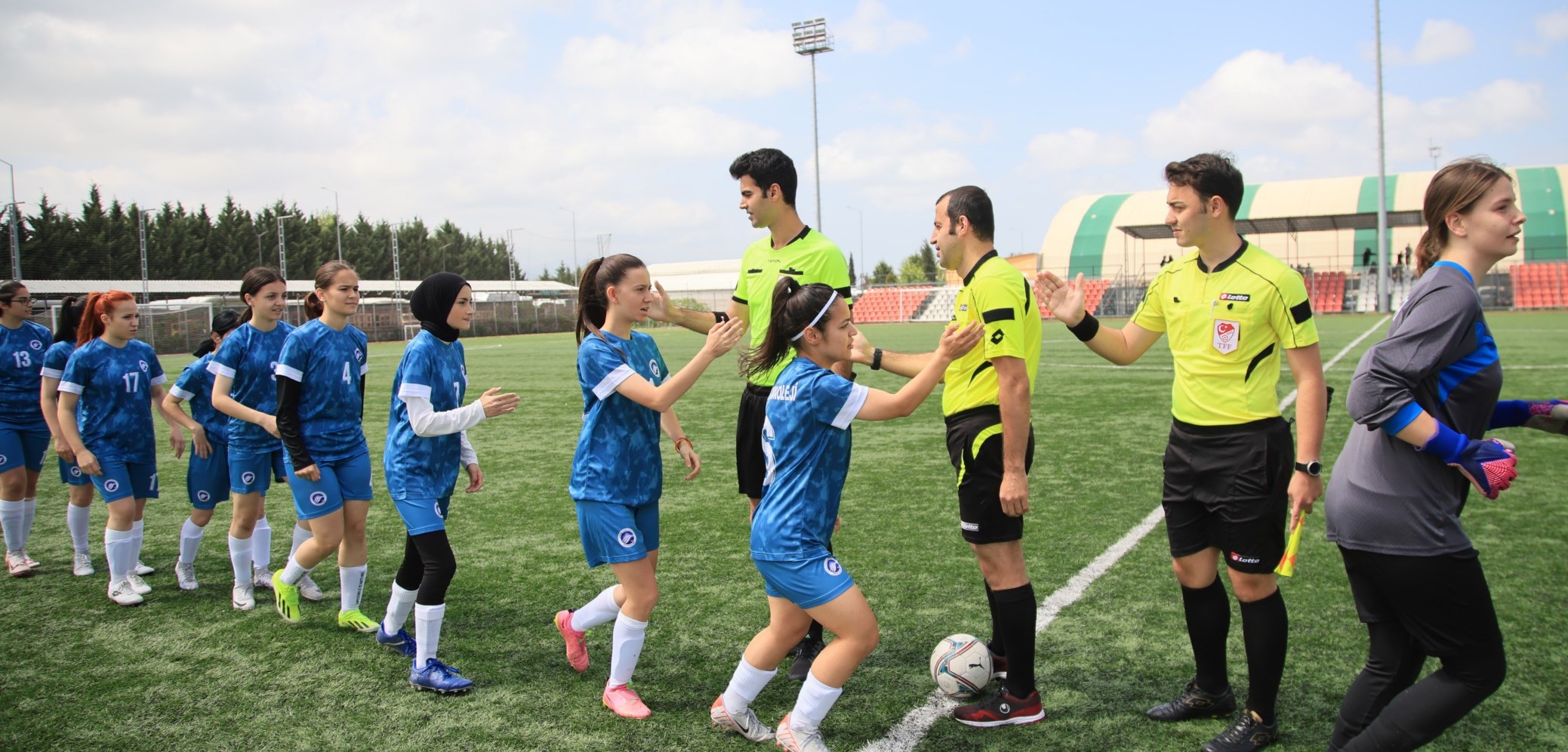 Gölcük İdmanocağı - Karşıyaka Koleji: 5-0 "Kadınlar 3. Lig maçı - Foto Galeri - Ali Köksal" - Resim : 14