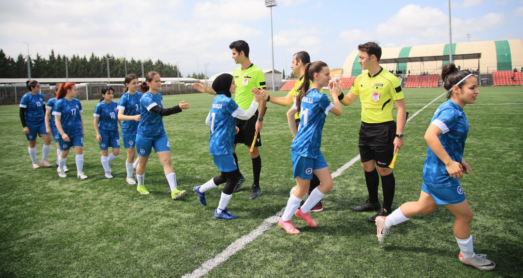 Gölcük İdmanocağı - Karşıyaka Koleji: 5-0 "Kadınlar 3. Lig maçı - Foto Galeri - Ali Köksal" - Resim : 15