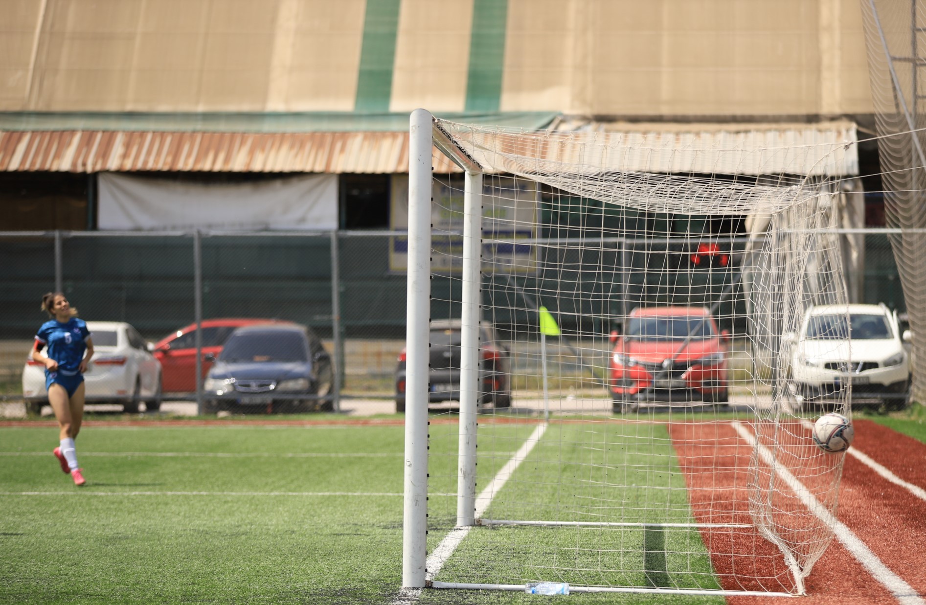 Gölcük İdmanocağı - Karşıyaka Koleji: 5-0 "Kadınlar 3. Lig maçı - Foto Galeri - Ali Köksal" - Resim : 70