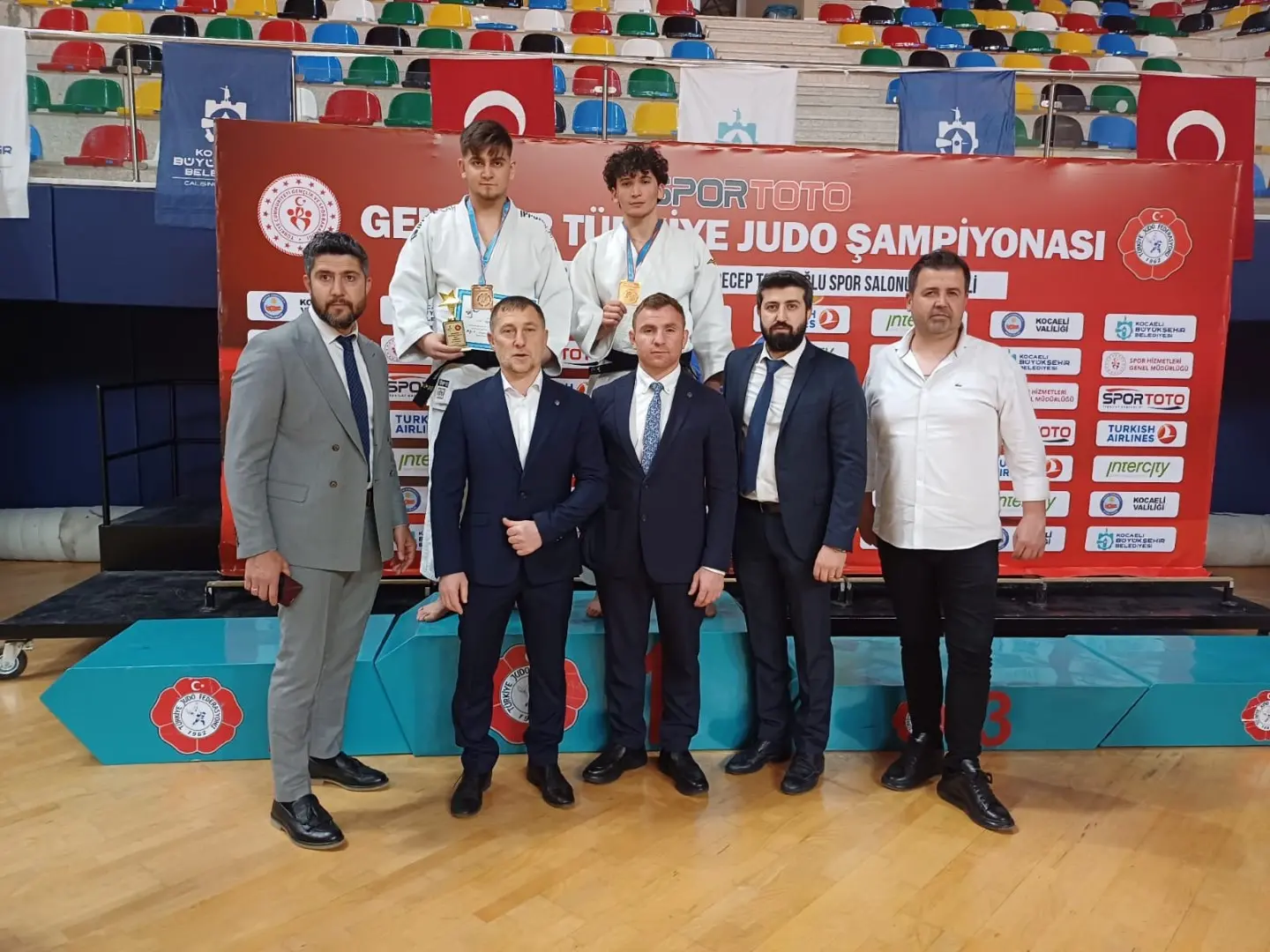 Judoda Kağıtspor farkı! - Resim : 1