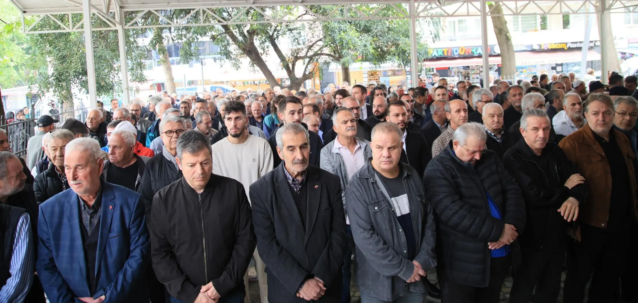 Vefalı Kocaelispor ailesi Sadun Gemici’yi son yolculuğuna uğurladı - Resim : 2