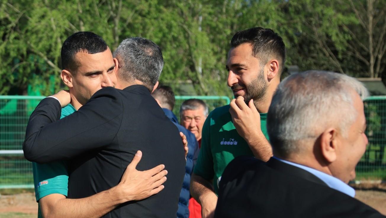 Kocaelispor kafilesi bayramlaştı "Foto Galeri - Ali Köksal" - Resim : 15