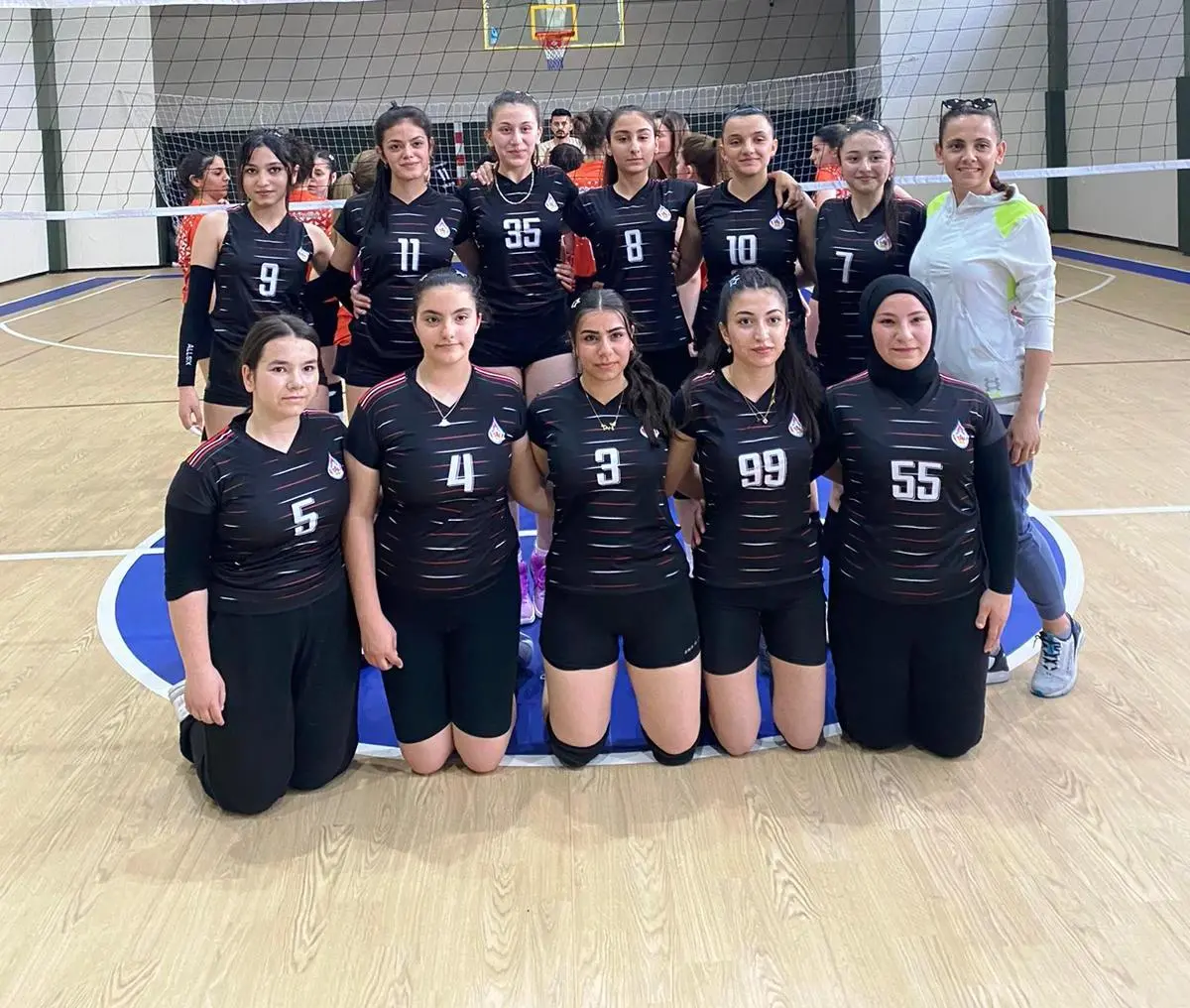 Körfez’de Ata’mız için voleybol şenliği! - Resim : 6