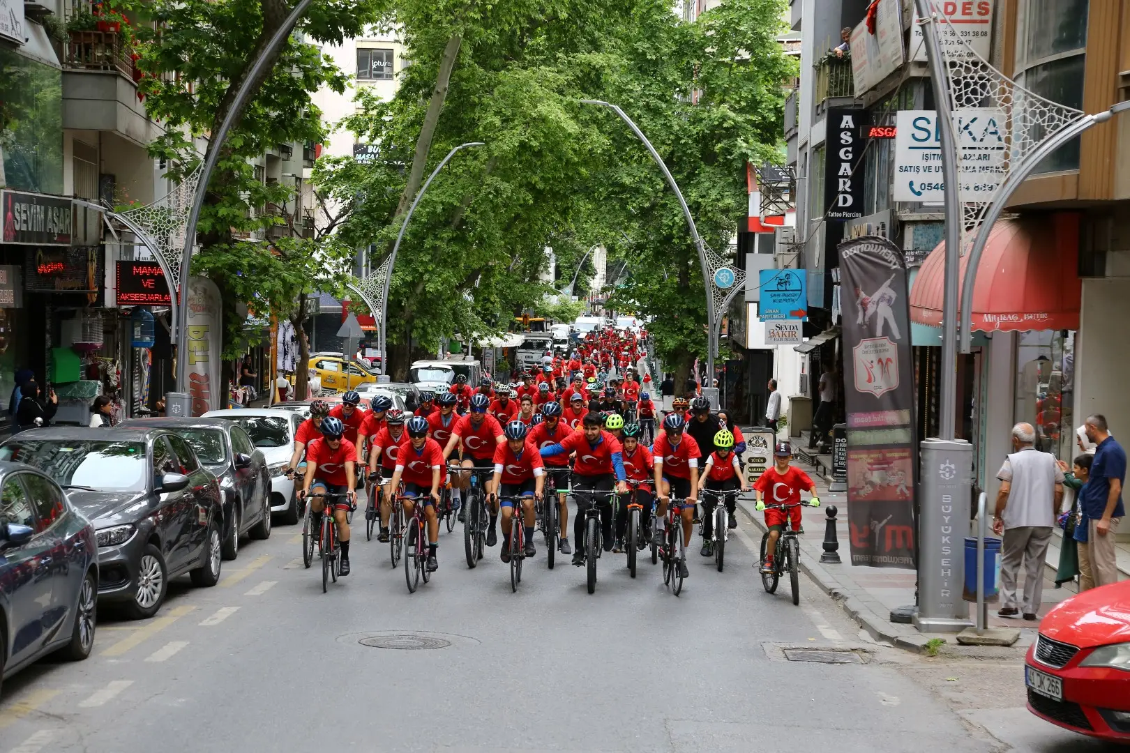 Pedallara BARIŞ için bastılar! - Resim : 4