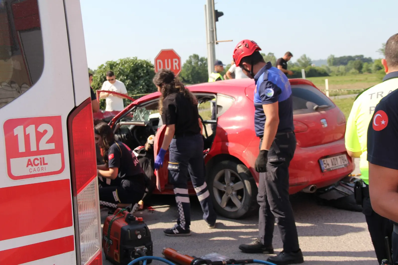 Sakarya'da üzücü kaza! 2 kişi yaşamını yitirdi - Resim : 2