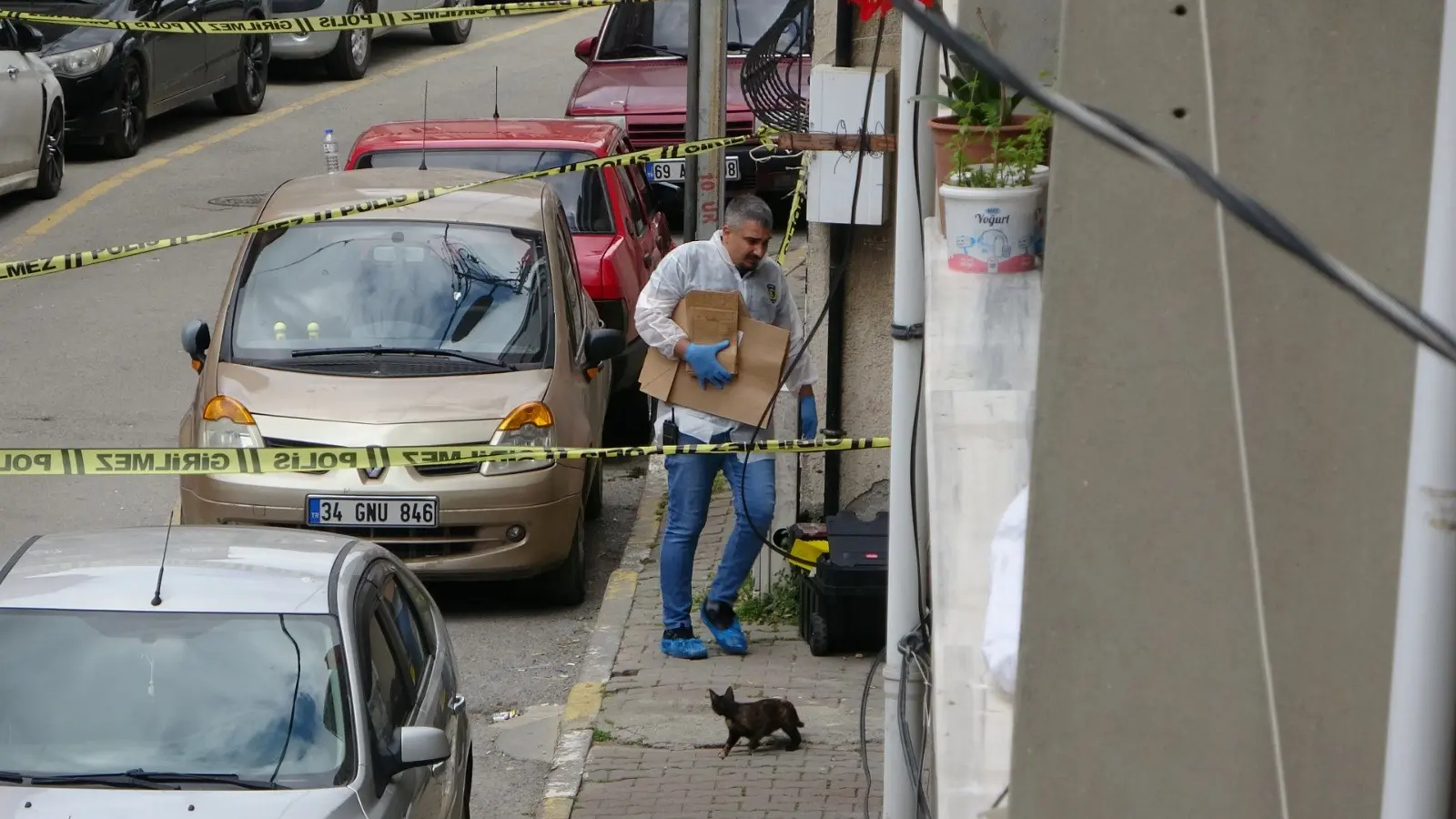 Çöp konteynerinde ceset bulundu - Resim : 1