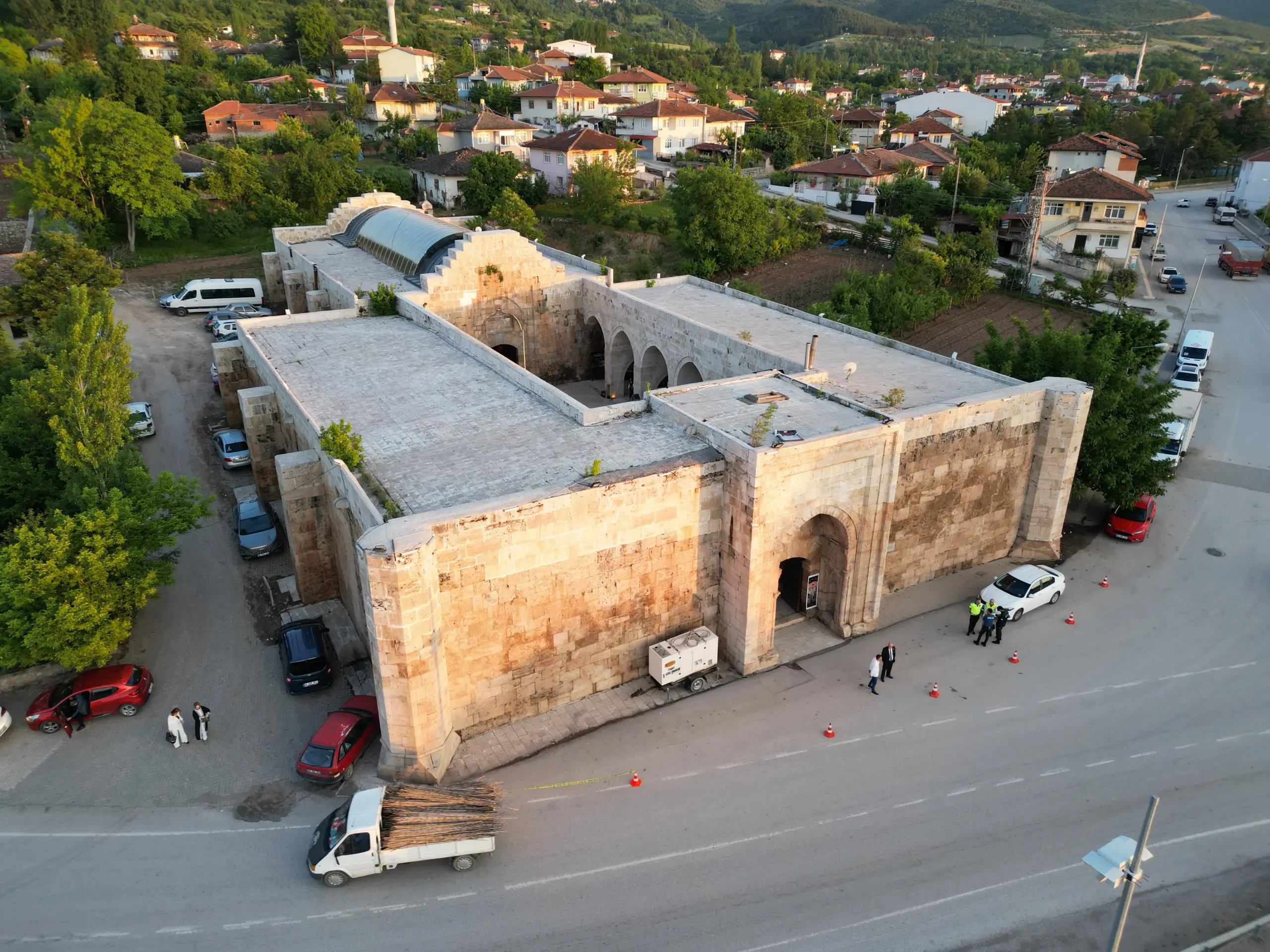 Tokat'ın tarihi giyim kültürünün definesi yapıldı - Resim : 2