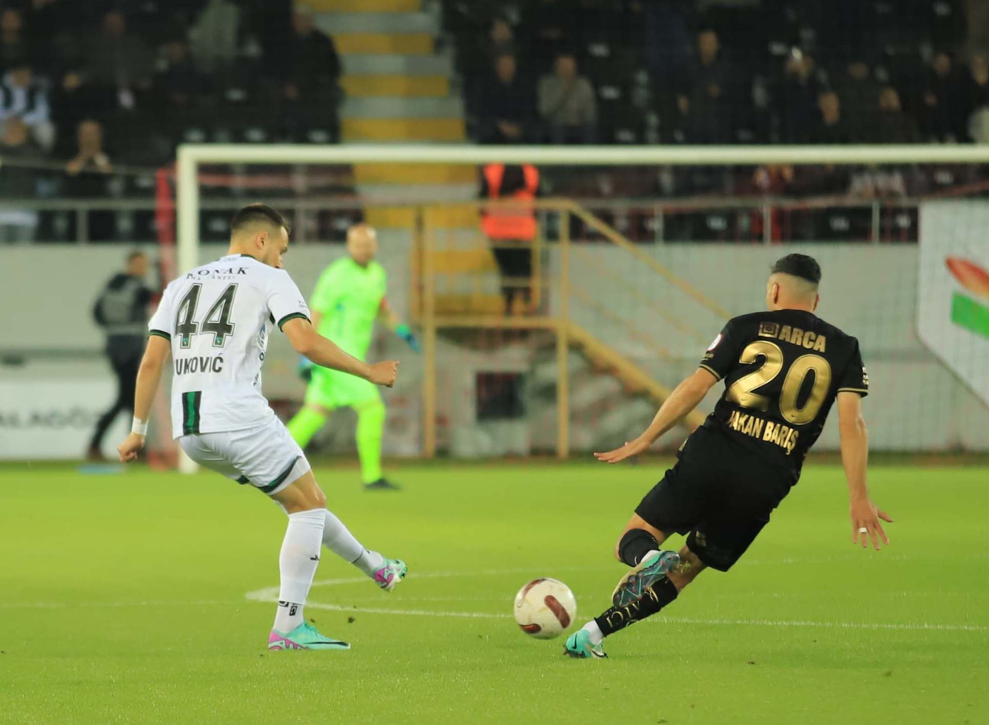 Çorum Futbol Kulübü - Kocaelispor "İlk yarıdan kareler... Ali Köksal - Foto Galeri" - Resim : 21