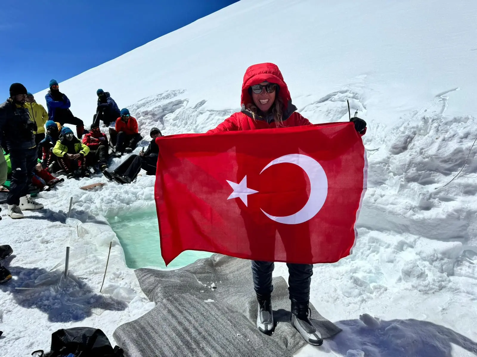 Everest'in zirvesinde Guiness rekorlar kitabına girdi - Resim : 3