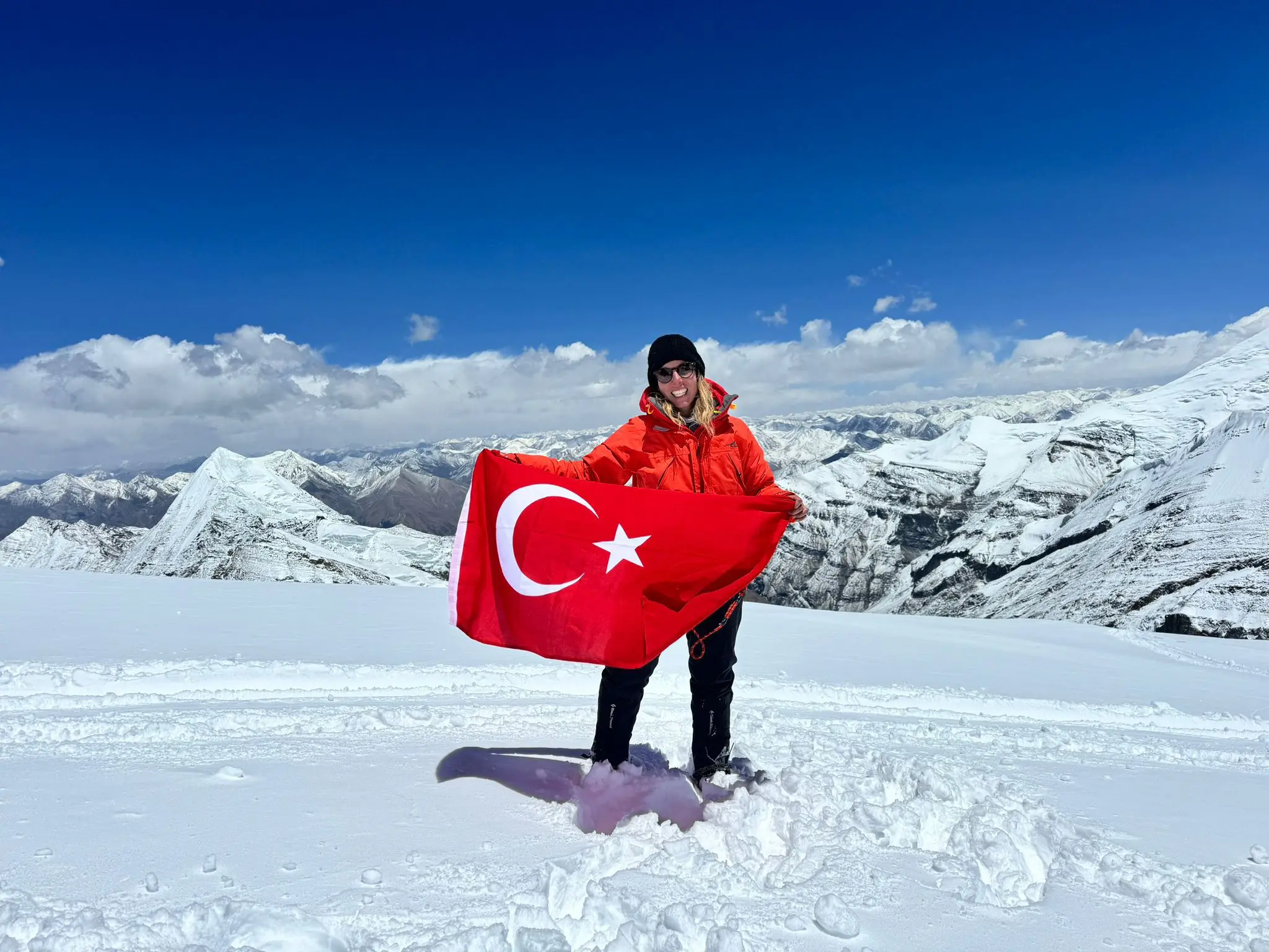 Everest'in zirvesinde Guiness rekorlar kitabına girdi - Resim : 1