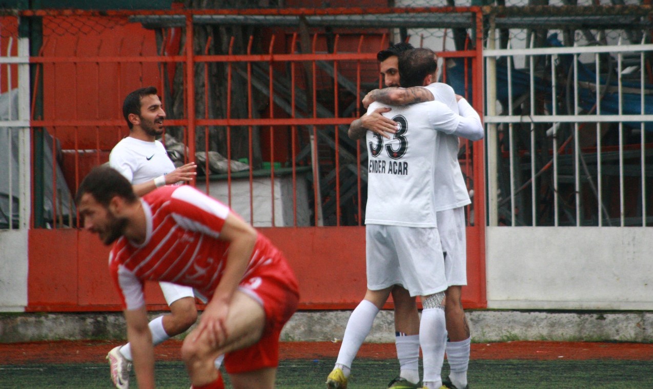 Feriköy – Gölcükspor: 2-1 “Foto Galeri – Ali Köksal” - Resim : 9