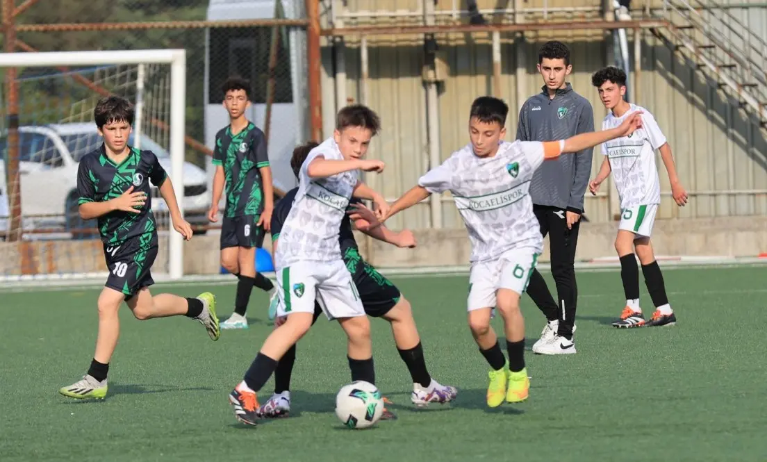 Kocaelispor U-13 GÜMBÜR GÜMBÜR geliyor! - Resim : 2