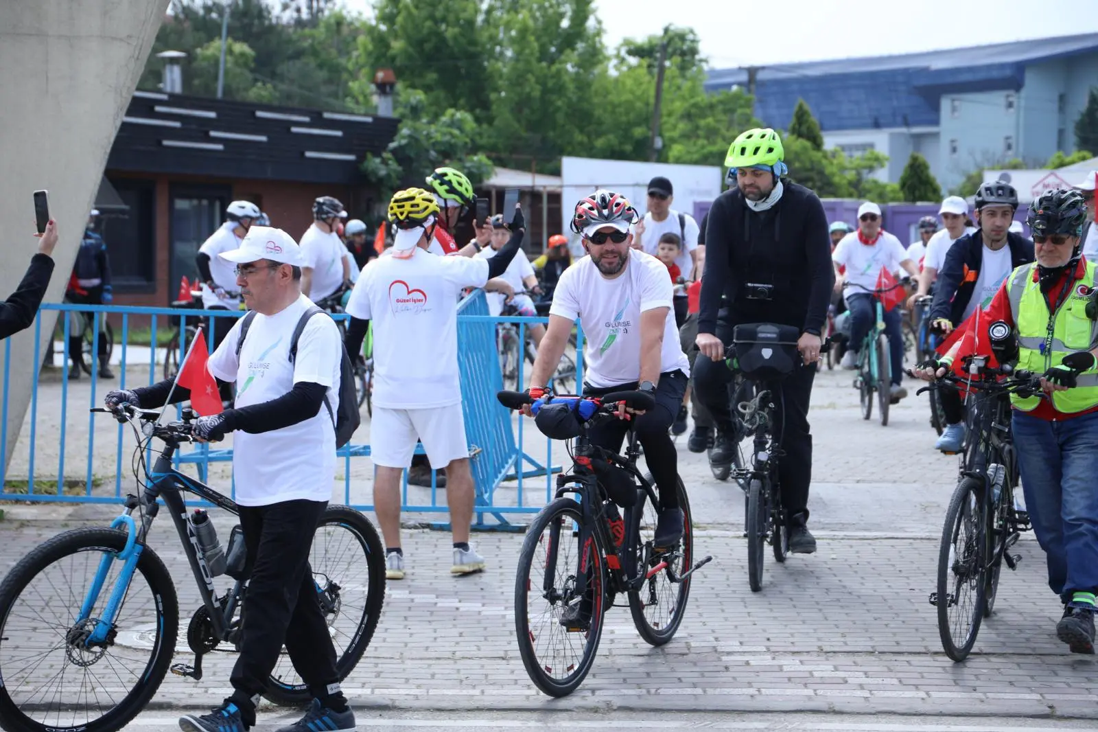 Pedalları 19 Mayıs için çevirdiler - Resim : 5