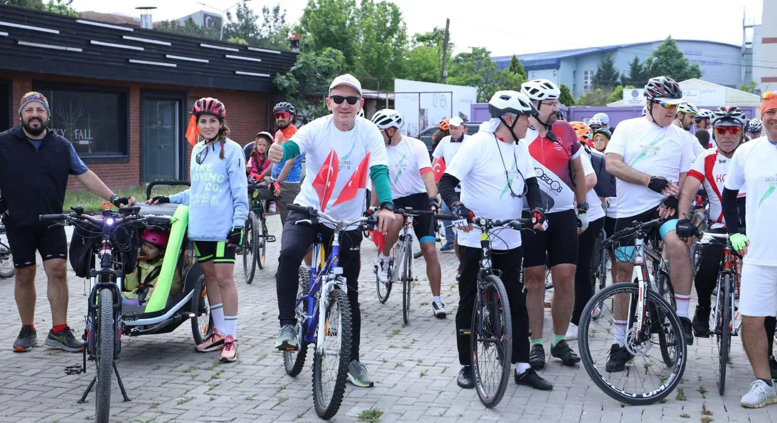 Pedalları 19 Mayıs için çevirdiler - Resim : 3