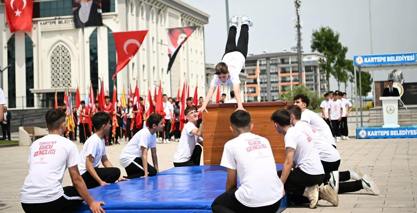 Kartepe’de unutulmaz 19 Mayıs coşkusu! - Resim : 9