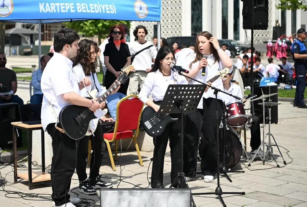 Kartepe’de unutulmaz 19 Mayıs coşkusu! - Resim : 5