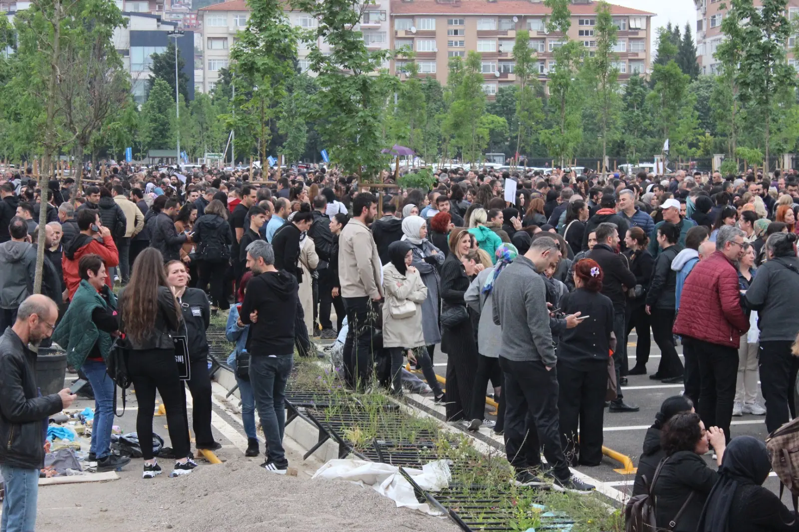 Binlerce öğretmen İbrahim Hoca için haykırdı - Resim : 3