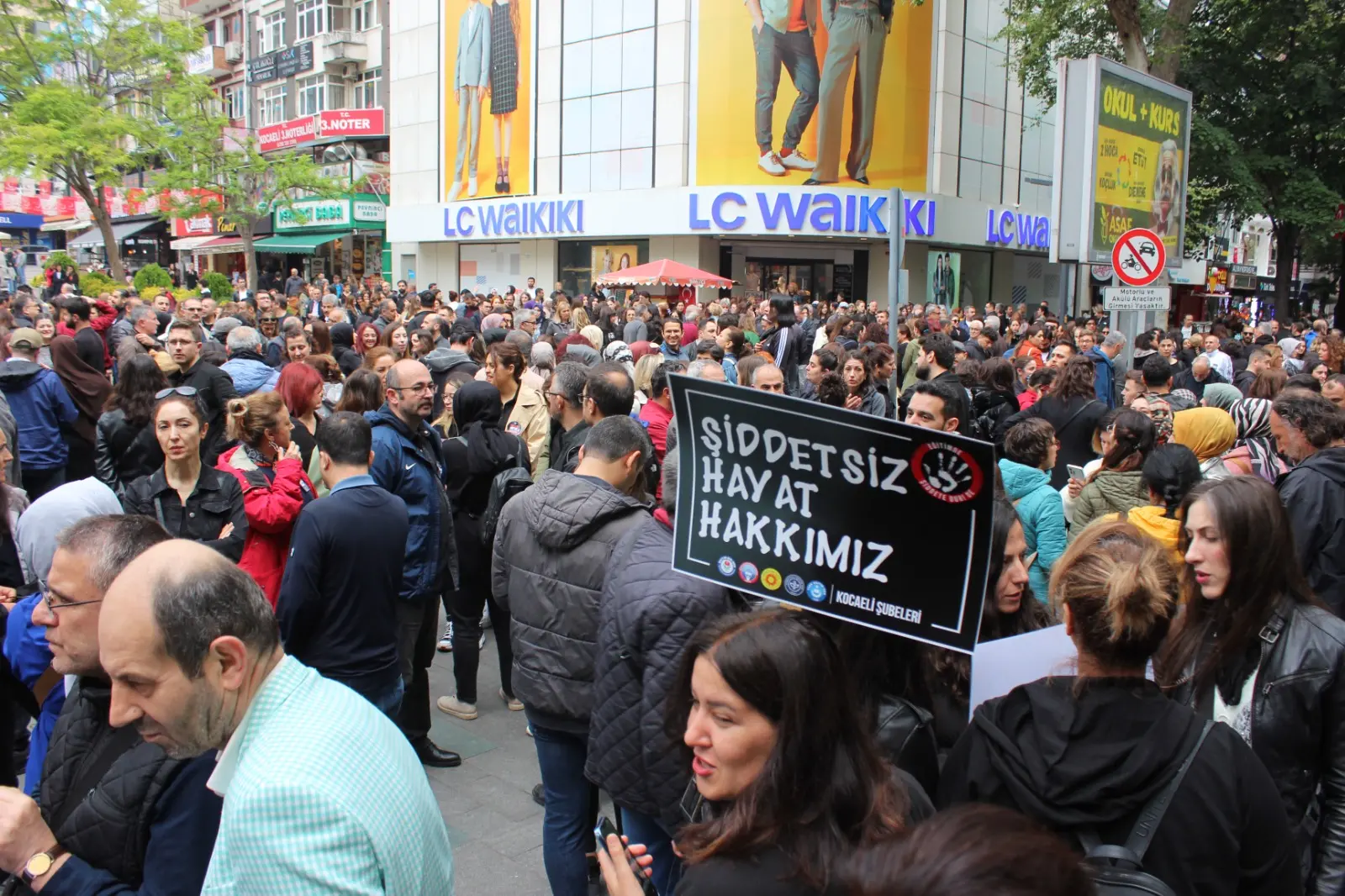 Binlerce öğretmen İbrahim Hoca için haykırdı - Resim : 6