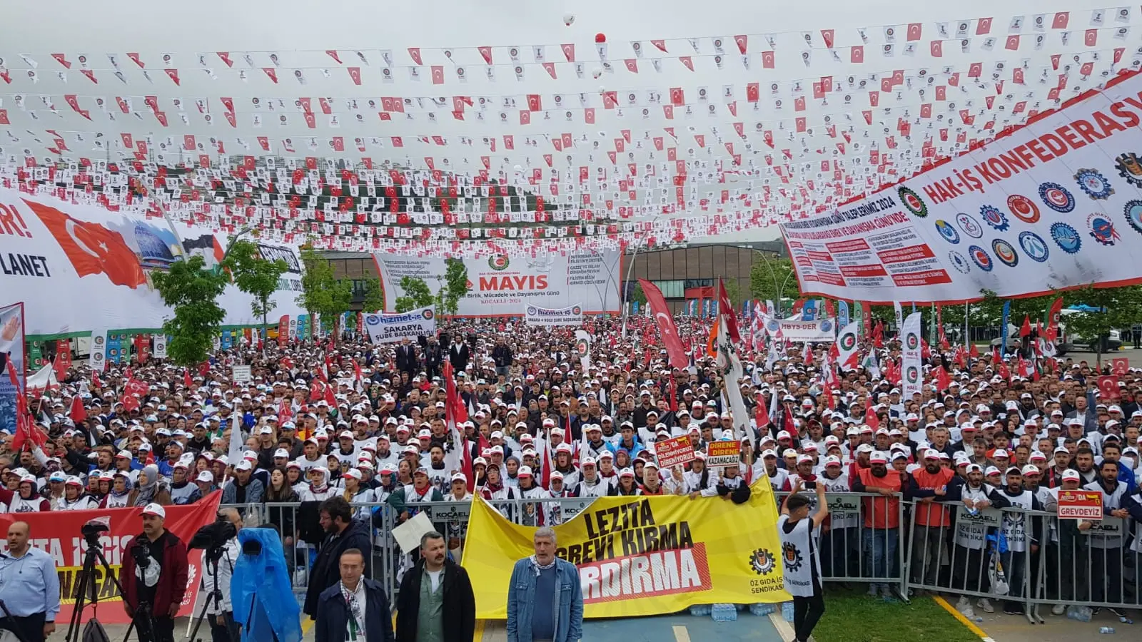 Hak-İş 1 Mayıs’ta Kocaeli’den seslendi “Filistinli kardeşlerimizin yanındayız” - Resim : 3