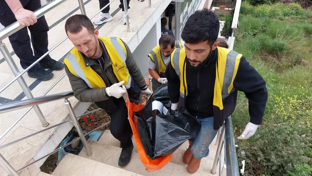 5 aylık hamile kadın evinde ipe asılı halde ölü bulundu - Resim : 2